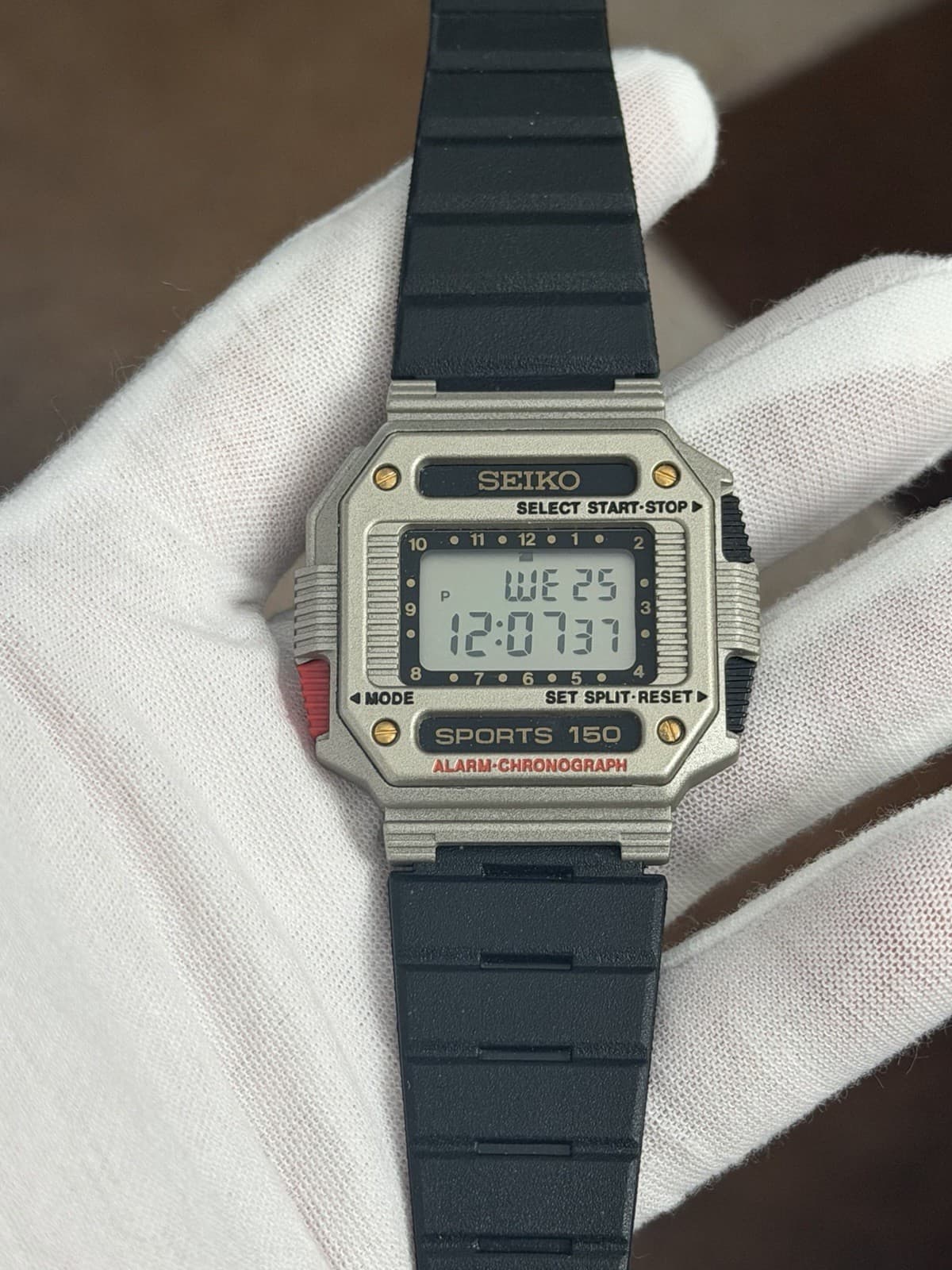 Rare Vintage Seiko A906-4A00 Men’s Alarm Chronograph Digital Sports Watch JDM - Image 1