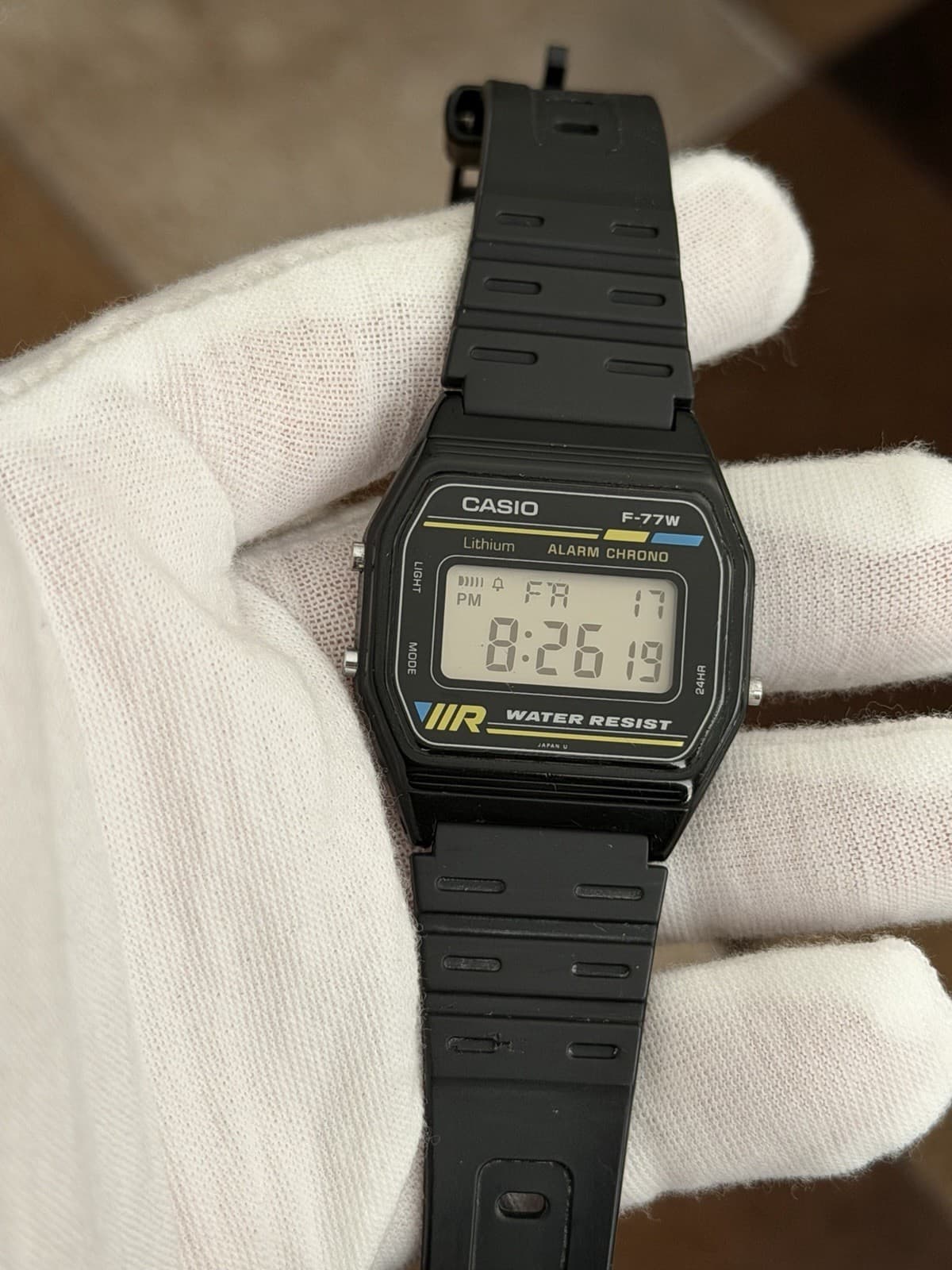 Rare Vintage Casio F-77W Men’s Digital Sports Watch JDM 1980s Module 587 - Image 1