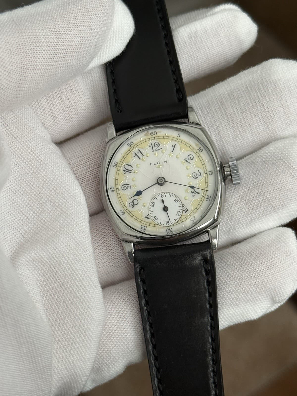 Vintage Elgin Art Deco Fancy Enamel Dial Men’s 15J Manual Cushion Case Watch