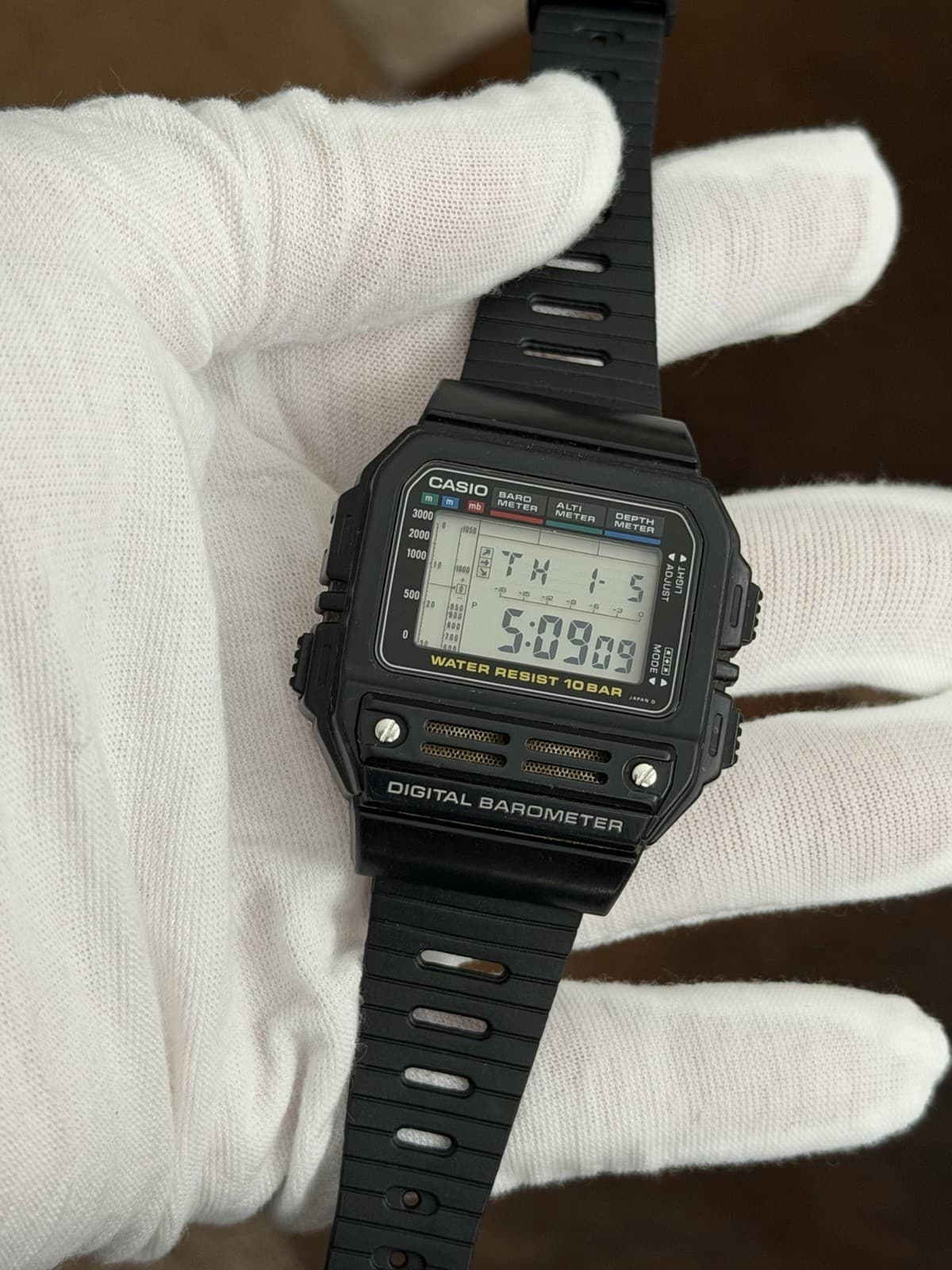 Rare Vintage Casio Barometer BM-100WJ Men’s Digital Sports Watch JDM 1980s - Image 1