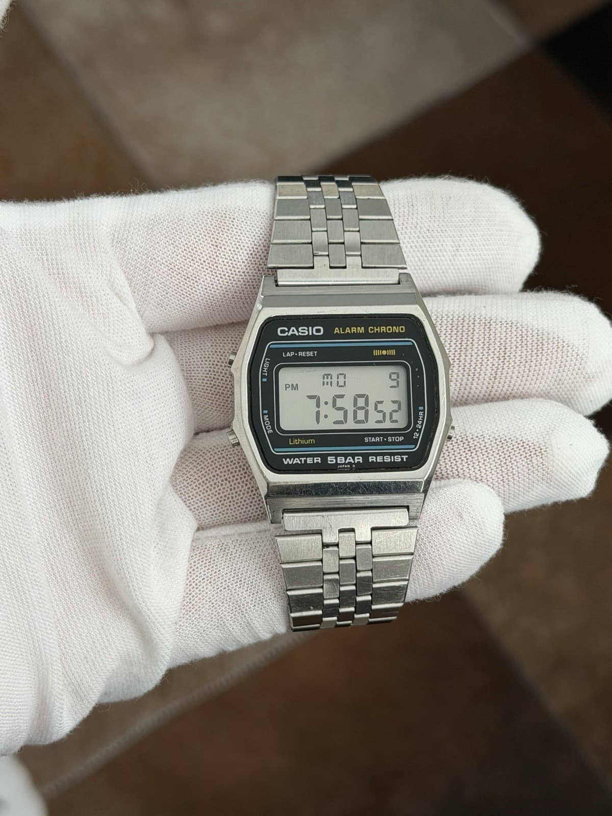 Rare Vintage Casio W-31 Men’s Digital Alarm Chronograph Sports Watch JDM 1980s - Image 1