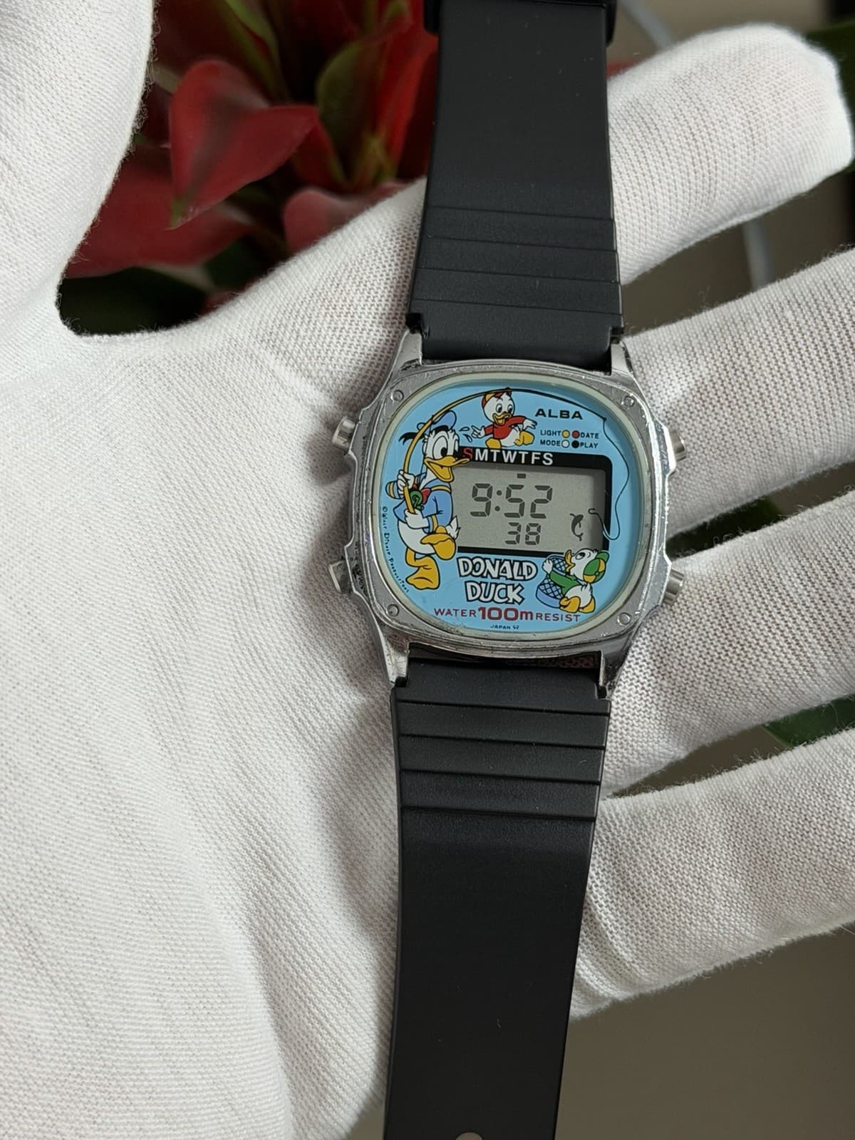 Rare Vintage Seiko Alba Y753-4020 Donald Duck Digital Fishing Watch JDM 1980s - Image 1