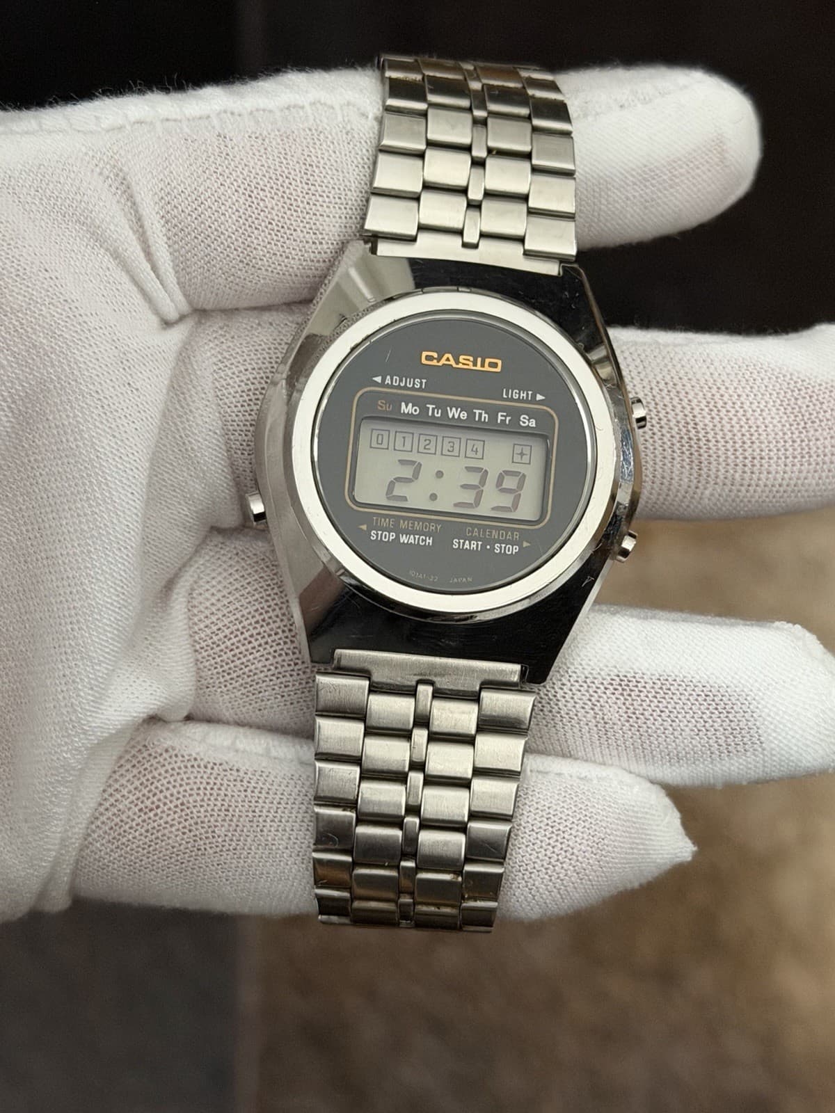Rare Vintage Casio Casiotron R-18 Men’s Digital Sports Watch JDM 1970s - Image 1