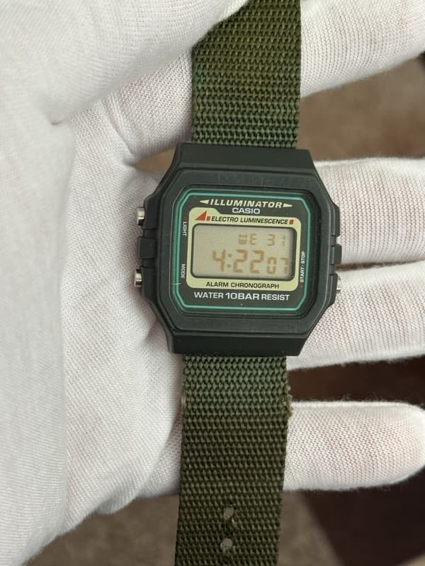 Rare Vintage Casio W-741 Men’s Digital Alarm Chronograph Sports Watch JDM 1990s