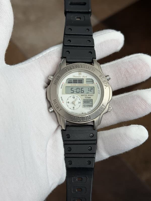 Rare Vintage Citizen Thunderbird Titanium Men’s Ana-Digi Sports Watch JDM 1990s
