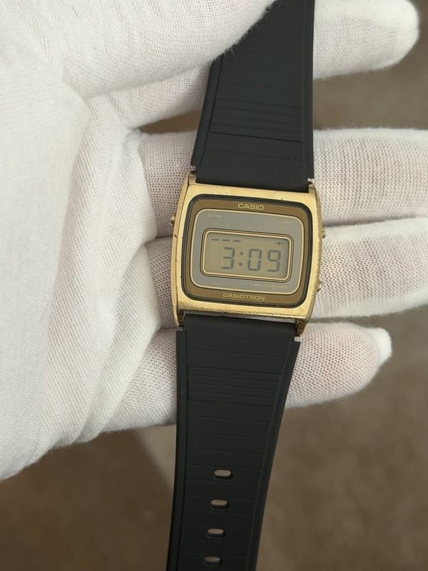 Rare Vintage Casio Casiotron D301G Men’s Digital Sports Watch JDM 1970s