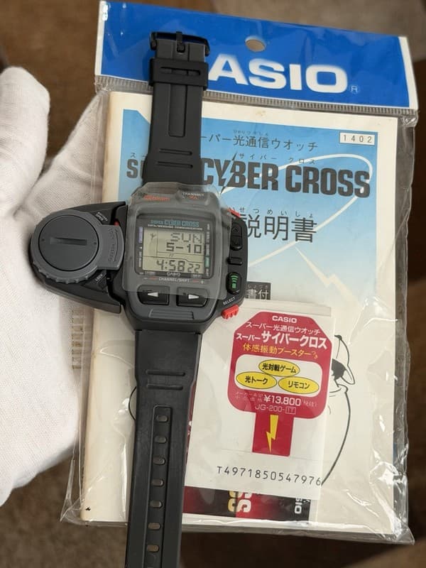 NOS Rare Vintage Casio Super Cyber Cross JG-200 Men’s Digital Game Watch JDM 90s