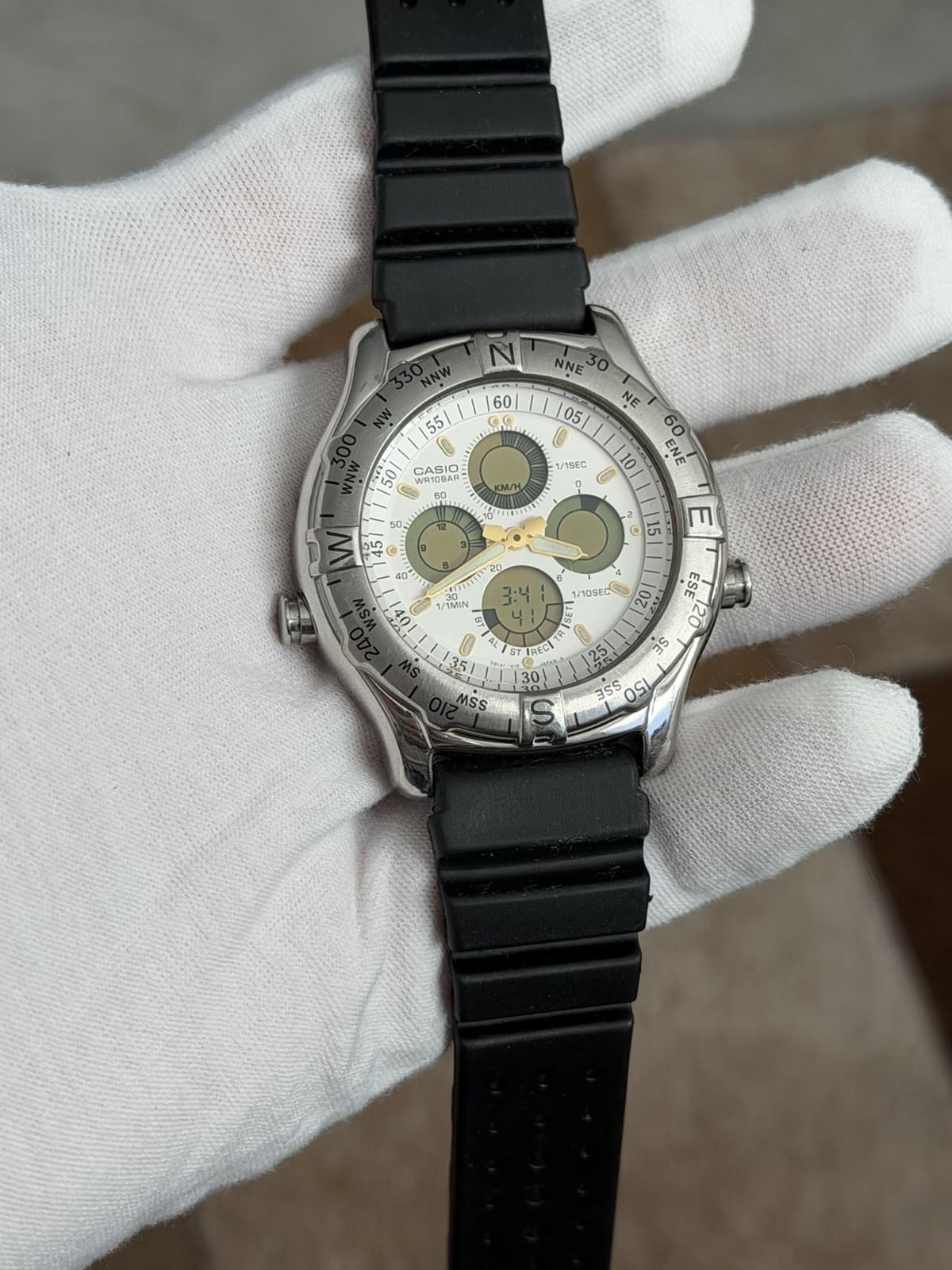 Rare Vintage Casio AW-401 Men’s Ana-Digi Chronograph Alarm Sports Watch JDM 80s