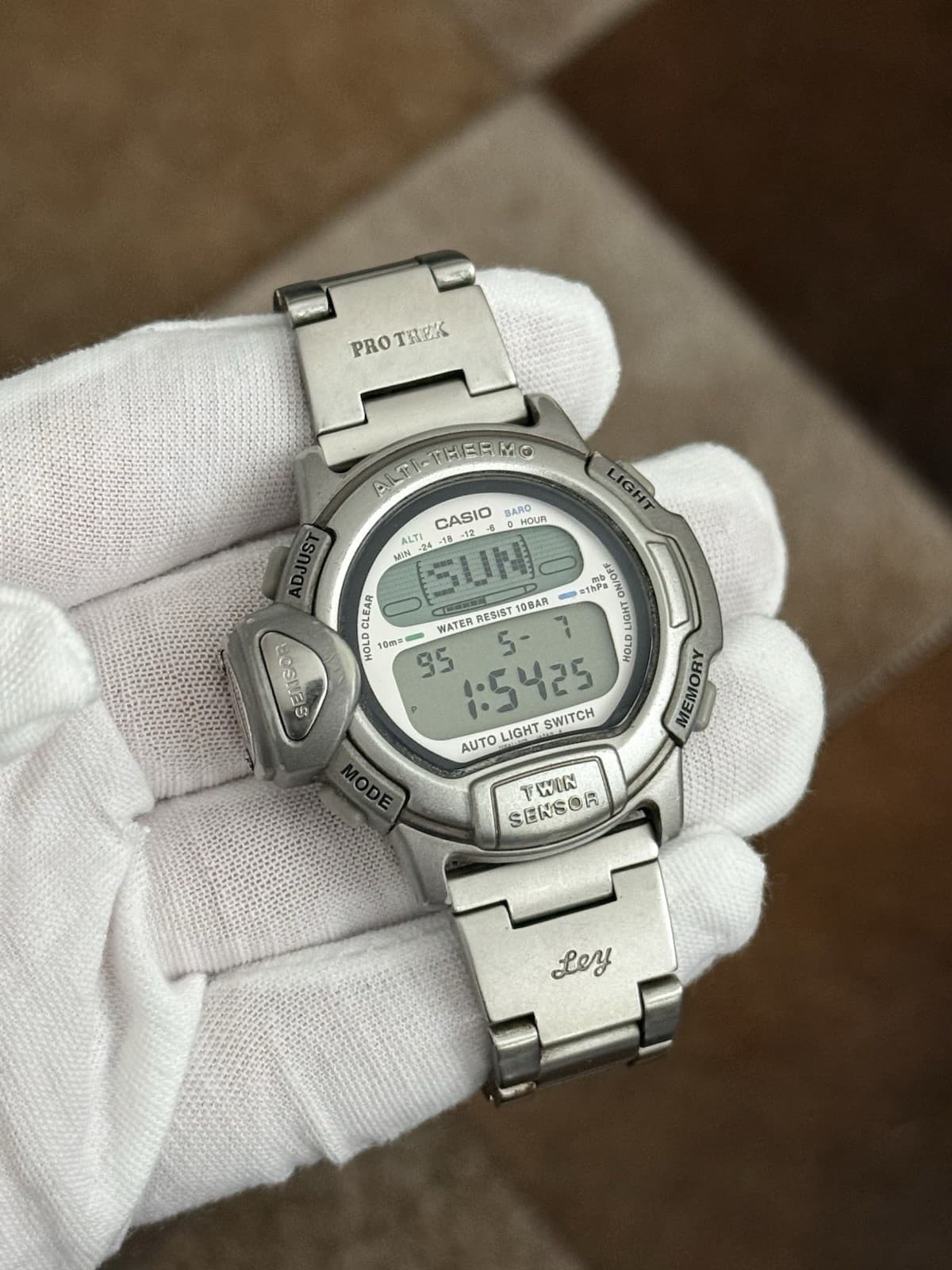 Vintage Casio Pro Trek PRL-200 Alti-Thermo Men’s Digital Sports Watch JDM 1990s
