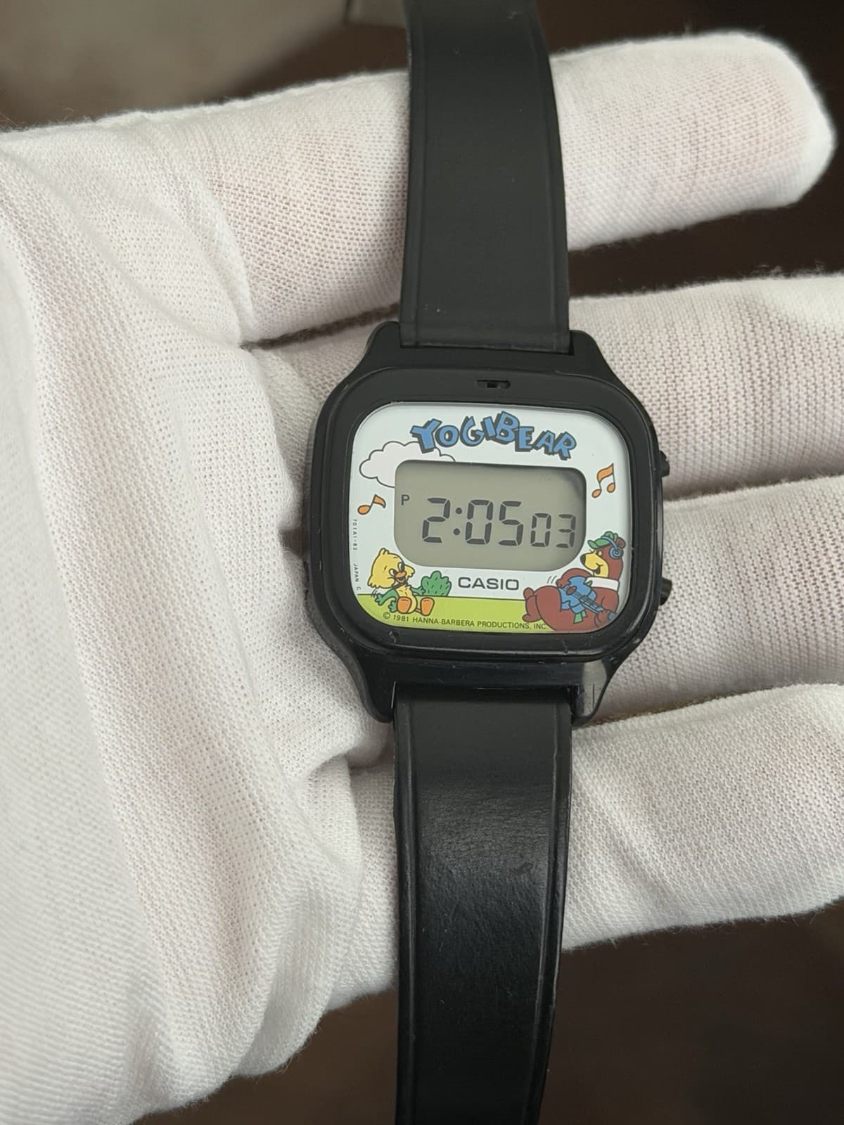 Rare Vintage Casio Yogi Bear Hanna-Barbera LM-5 Melody Alarm Digital Watch 1980s